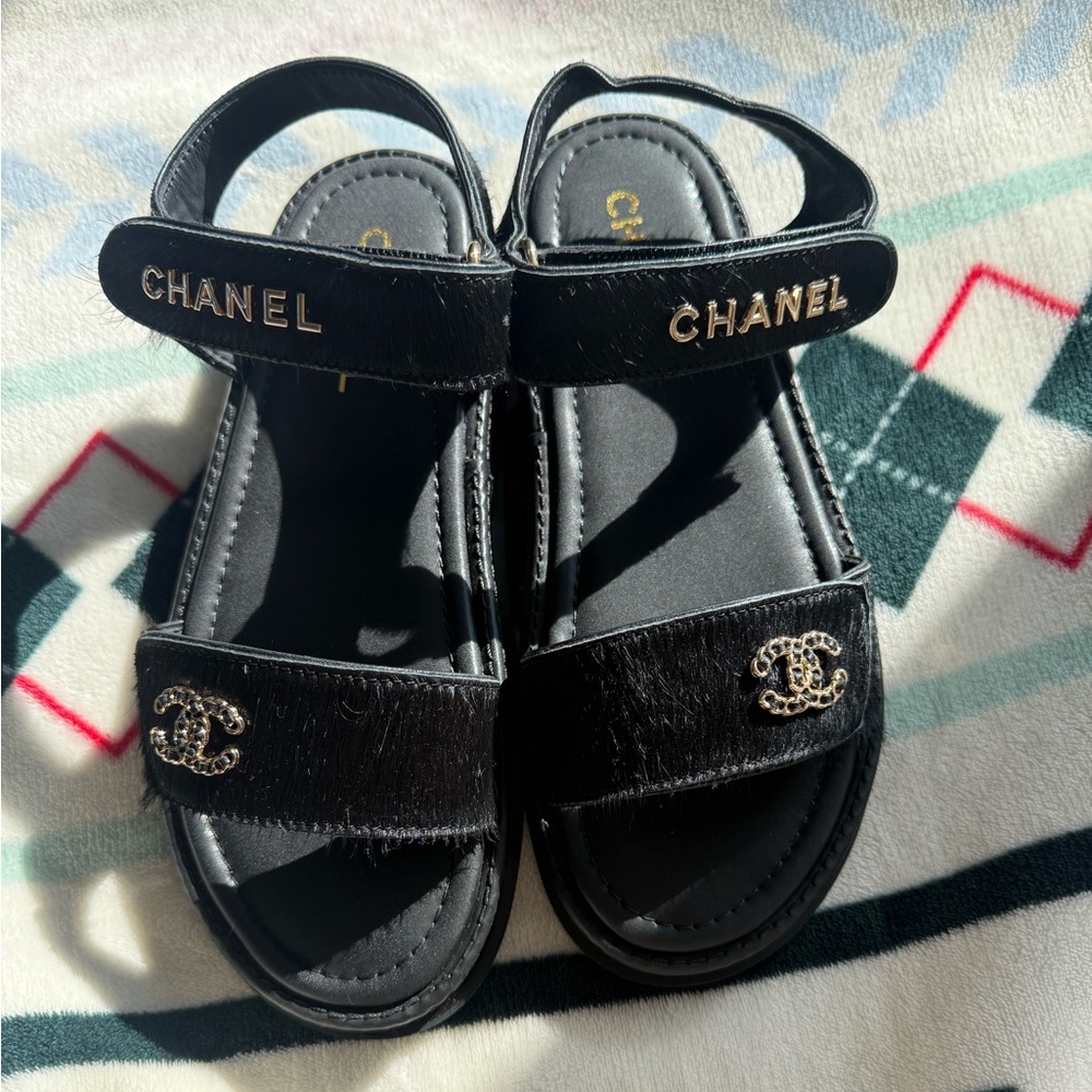Chanel sandals black leather